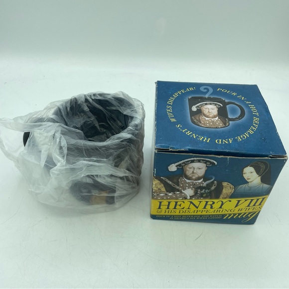 Henry the VIII and his Disappearing Wives Hot Beverage Coffee/Tea Mug NEW Gift - Picture 5 of 12